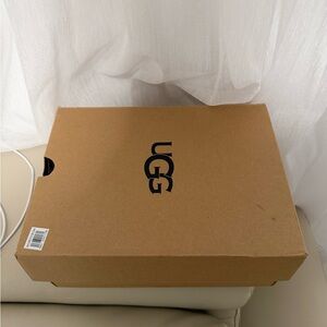 UGG Tan Shoe Box